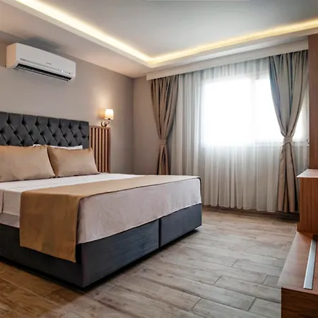 Hotell Skylife 4*