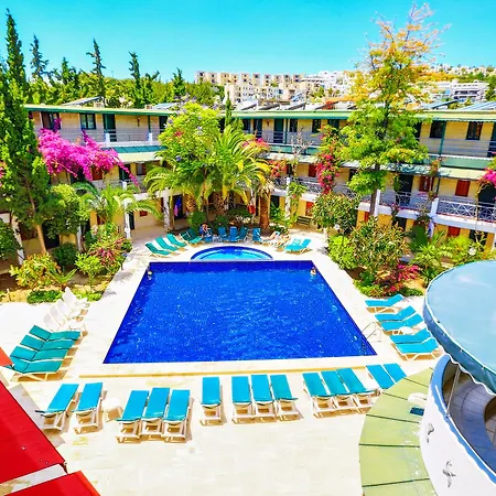 Skylife Hotell 4*