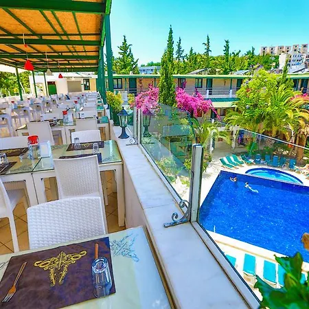 Skylife Hotell